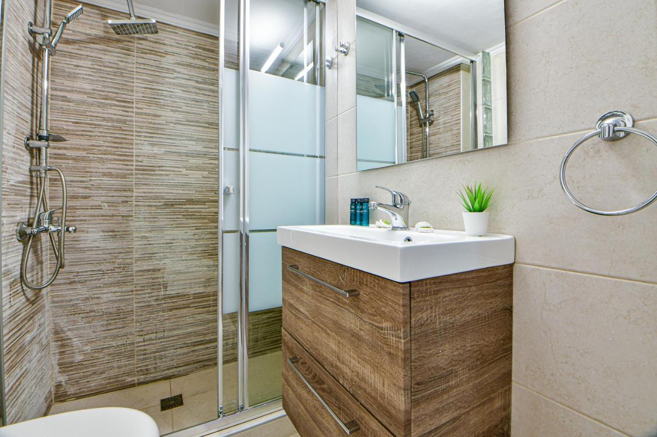 Pleasant Flat Next To Panormou Metro Station Apartment Athens Ngoại thất bức ảnh